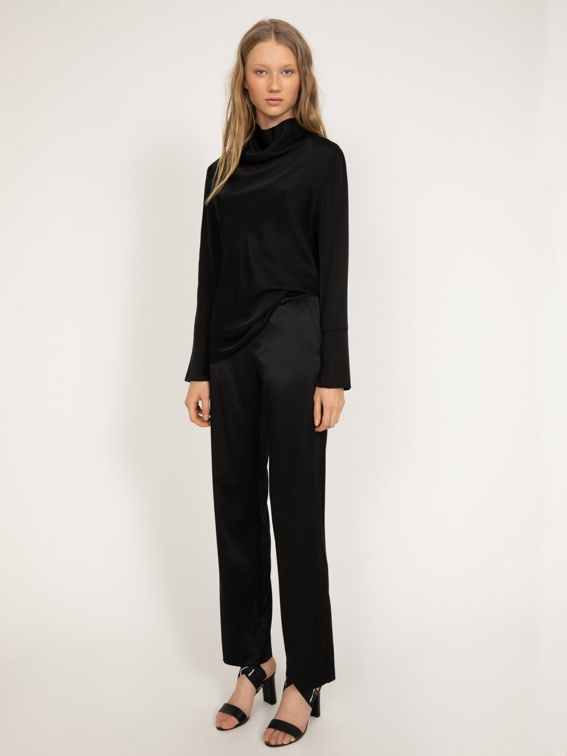 Ayumi blouse black