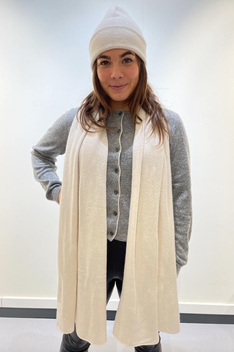 100% cashmere scarf Off white