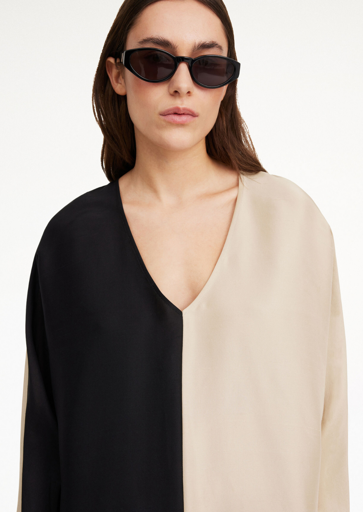 Lucine black