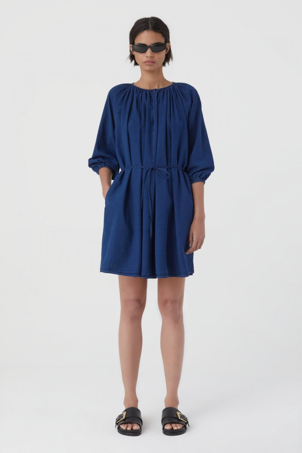 Short beltet dress Dark blue