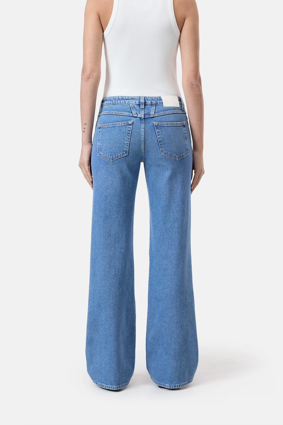 Gillan Light blue