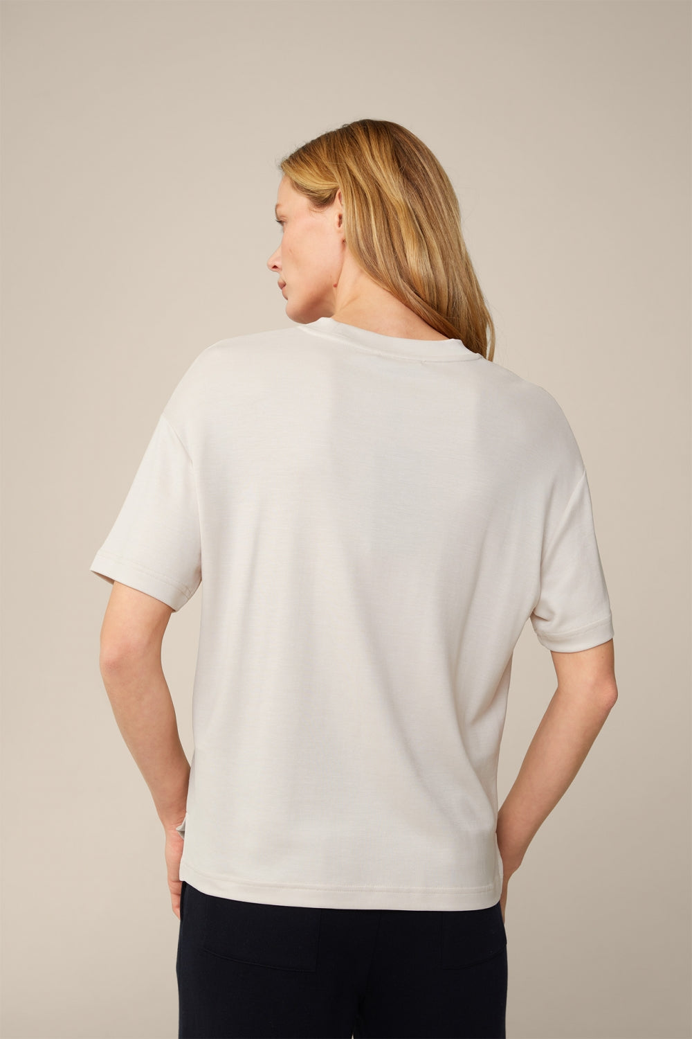 T-shirt light beige