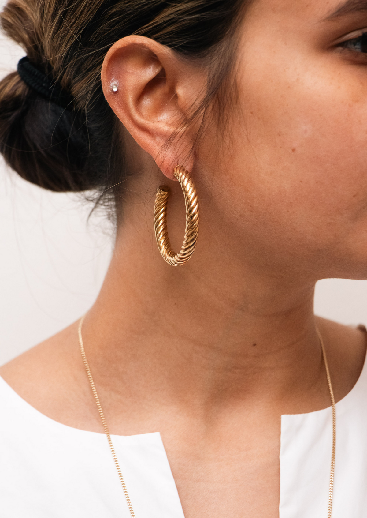 hoop twist medium geel goud