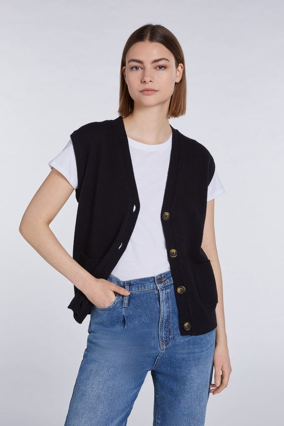 Vest black