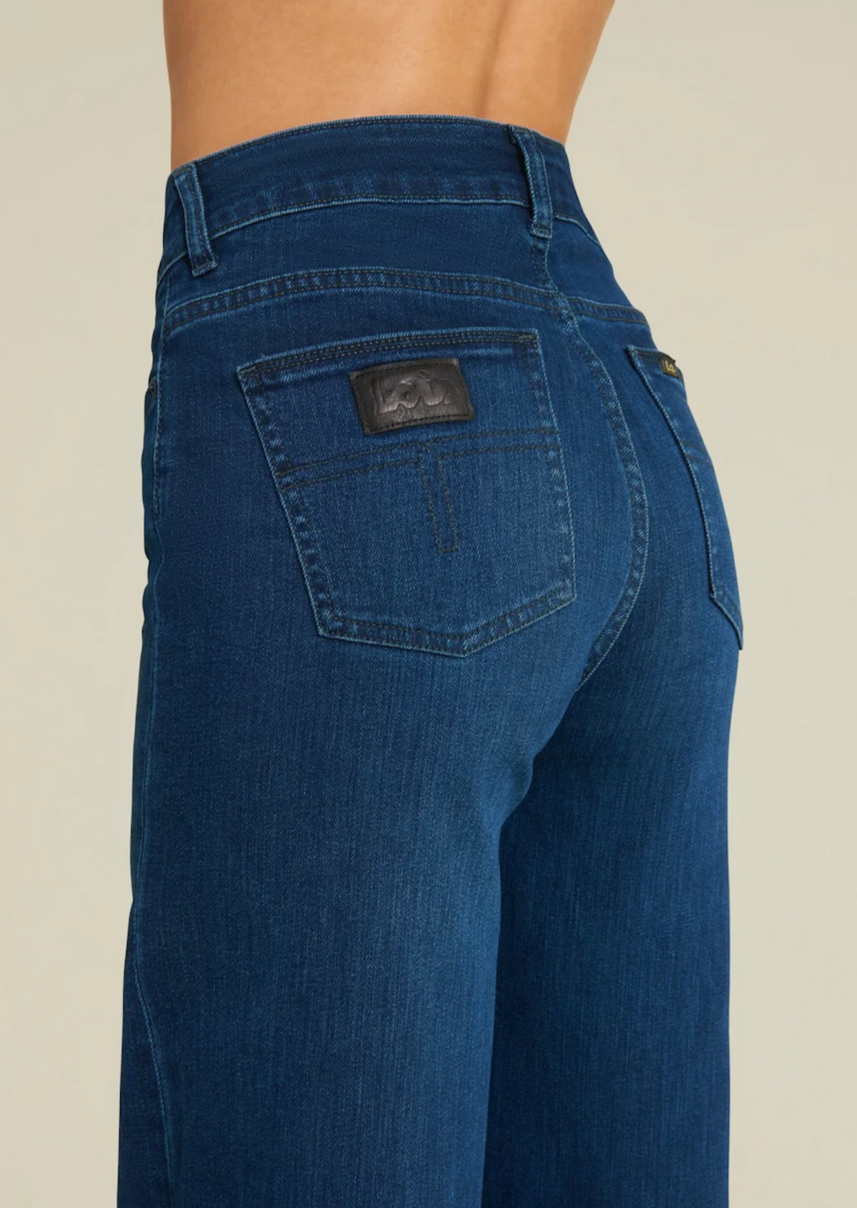 L32 Palazzo night blue strike