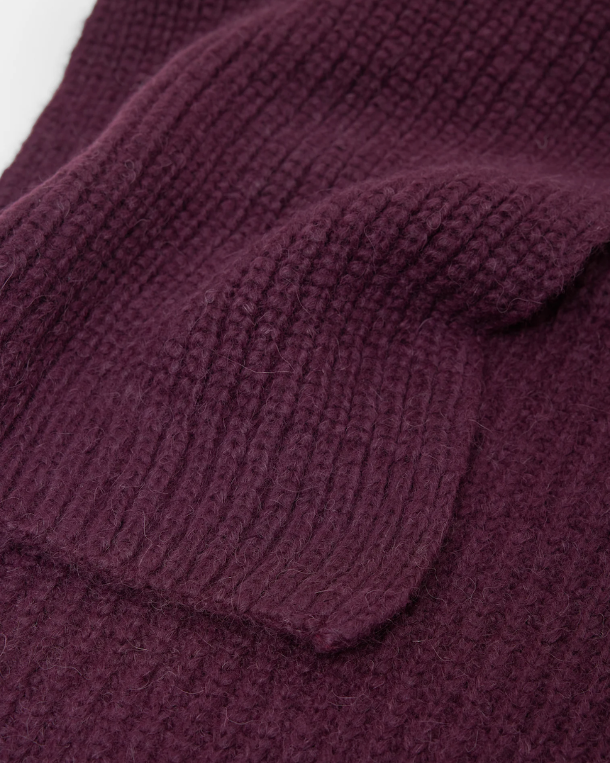 Knitted scarf Dark raisin red