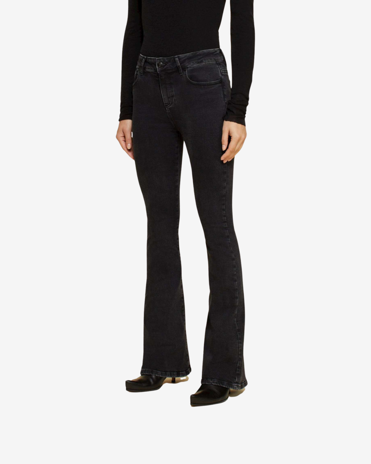 Raval 16 L34 Black night