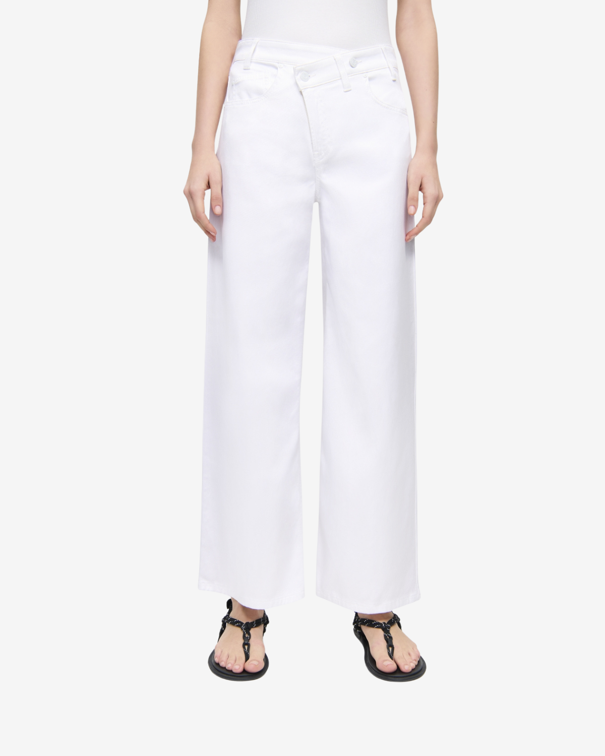 Baggy asymmetrical pure white