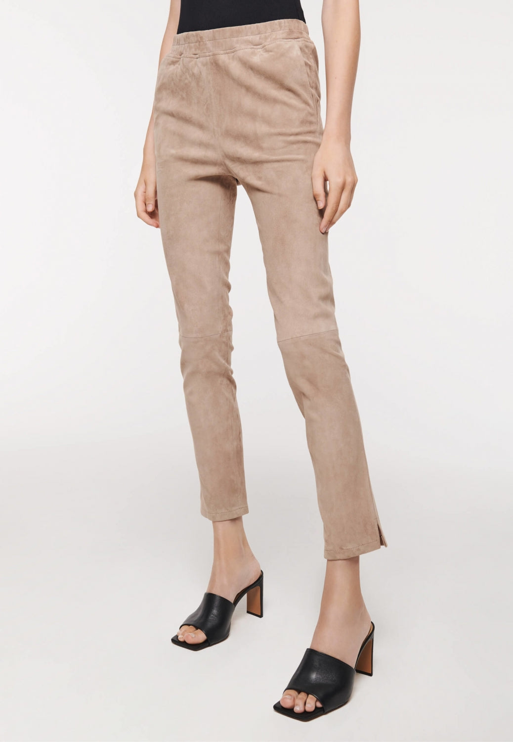 CHATOU stretch suede broek nougat