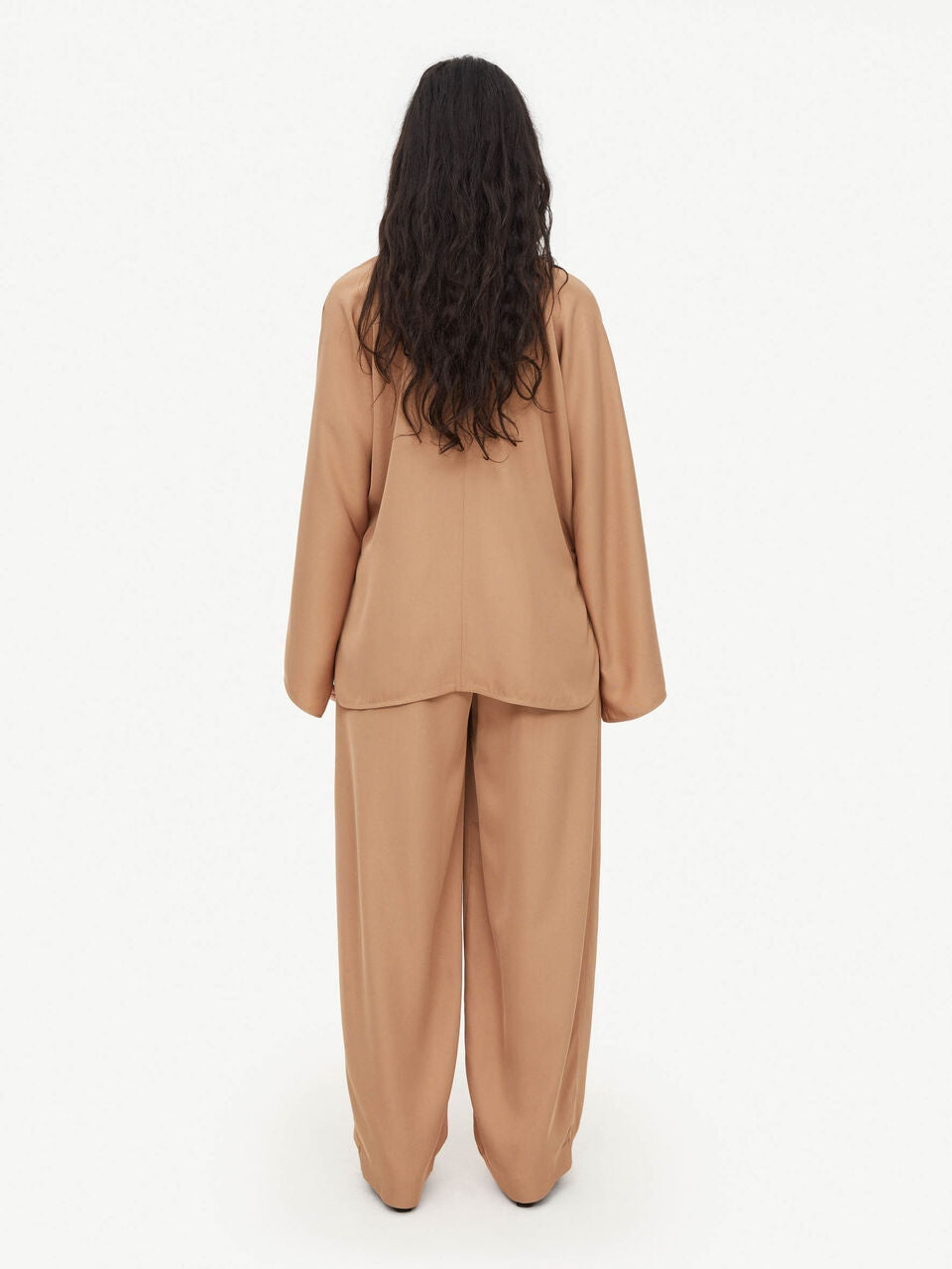 Calias tobacco brown