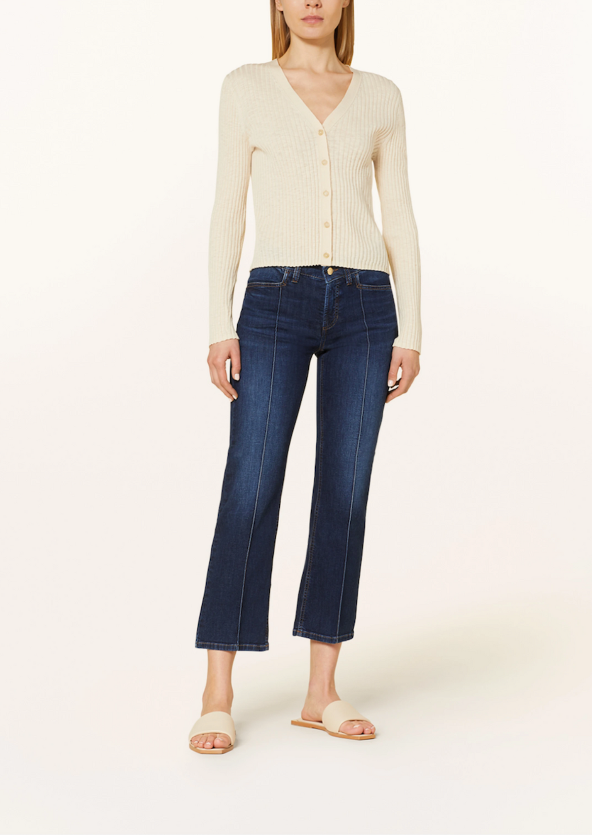 Francesca pleat modern contrast splinted
