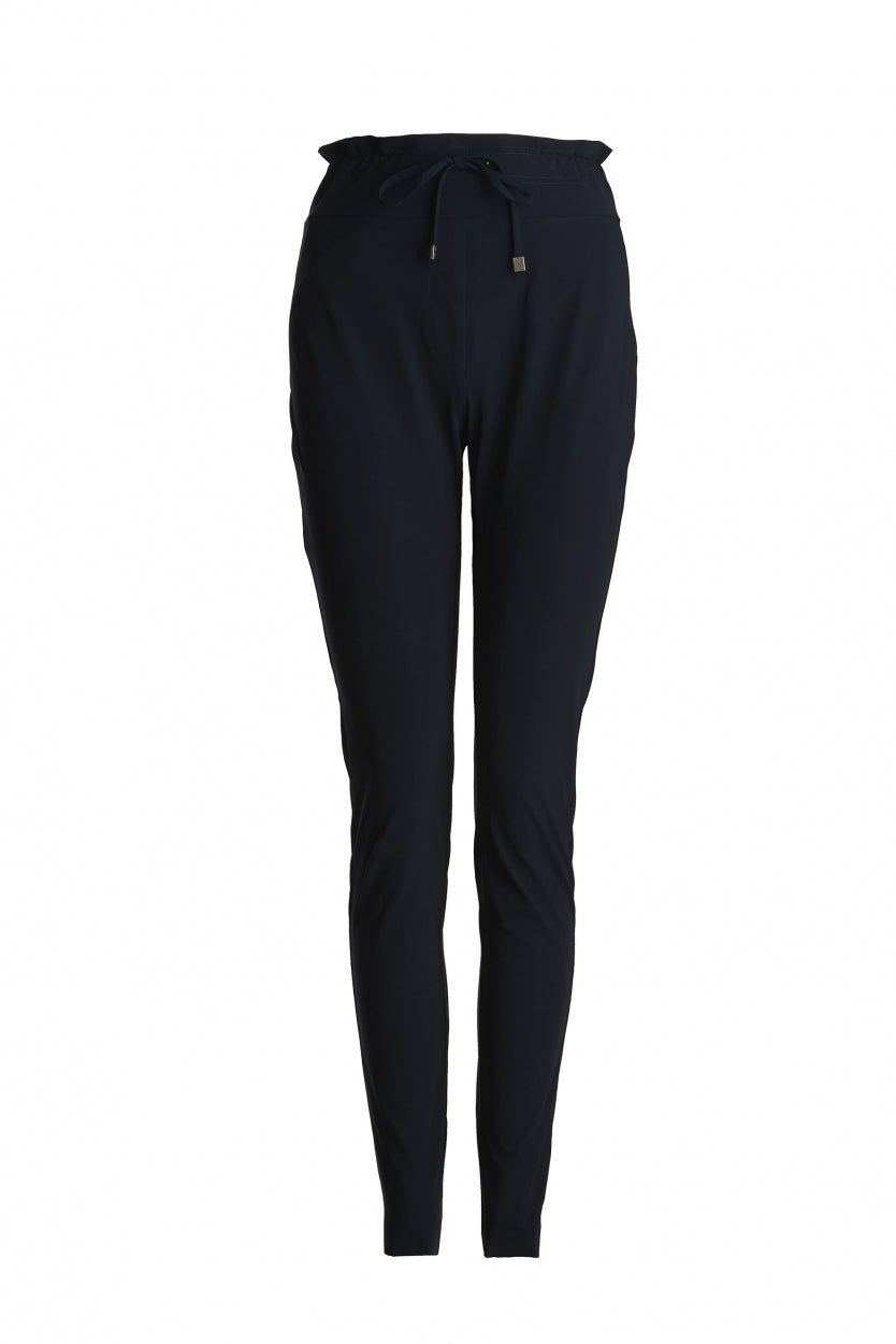 Yogi  Black blue