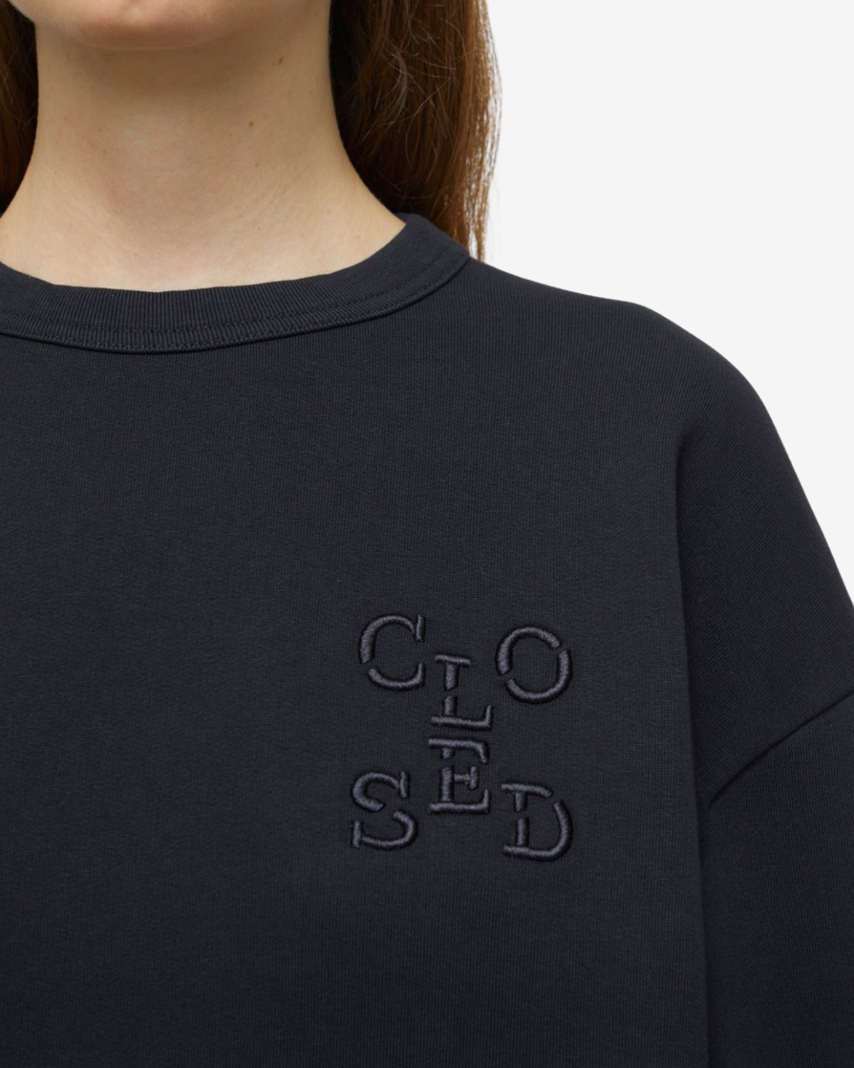 basic crewneck black