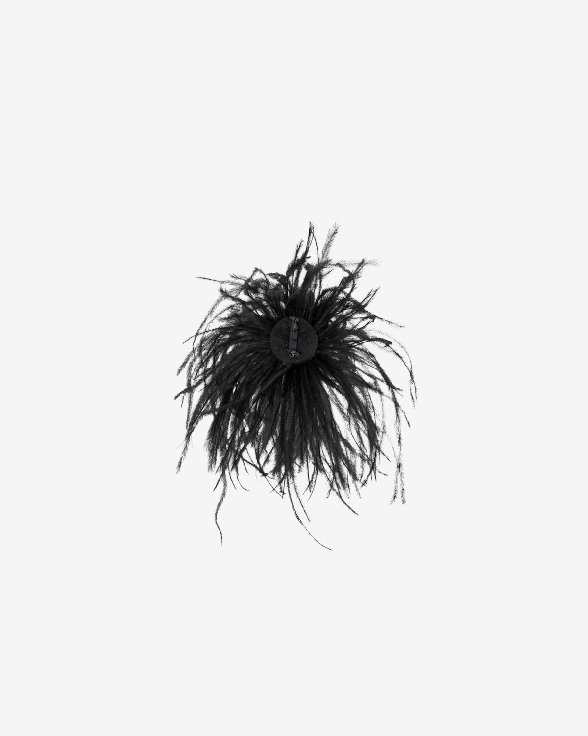Broche black
