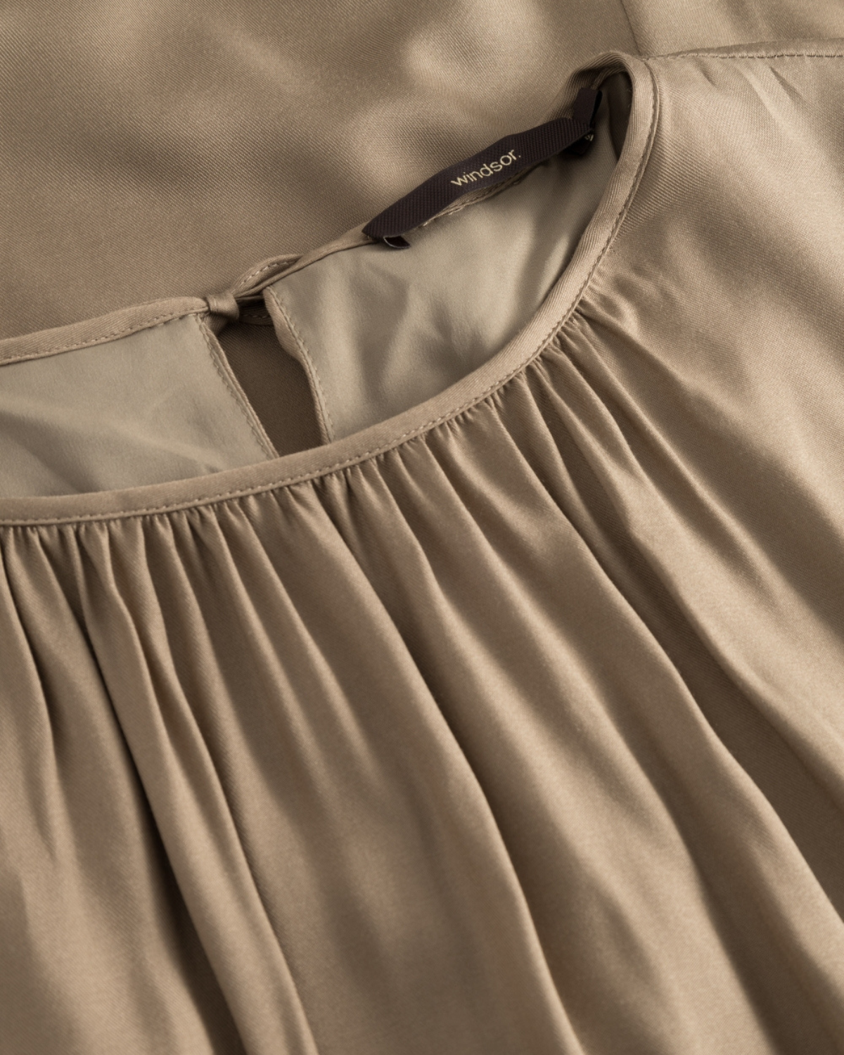 Dress Open Brown